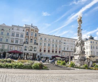 Flights to Linz