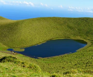 Flights to Pico Island