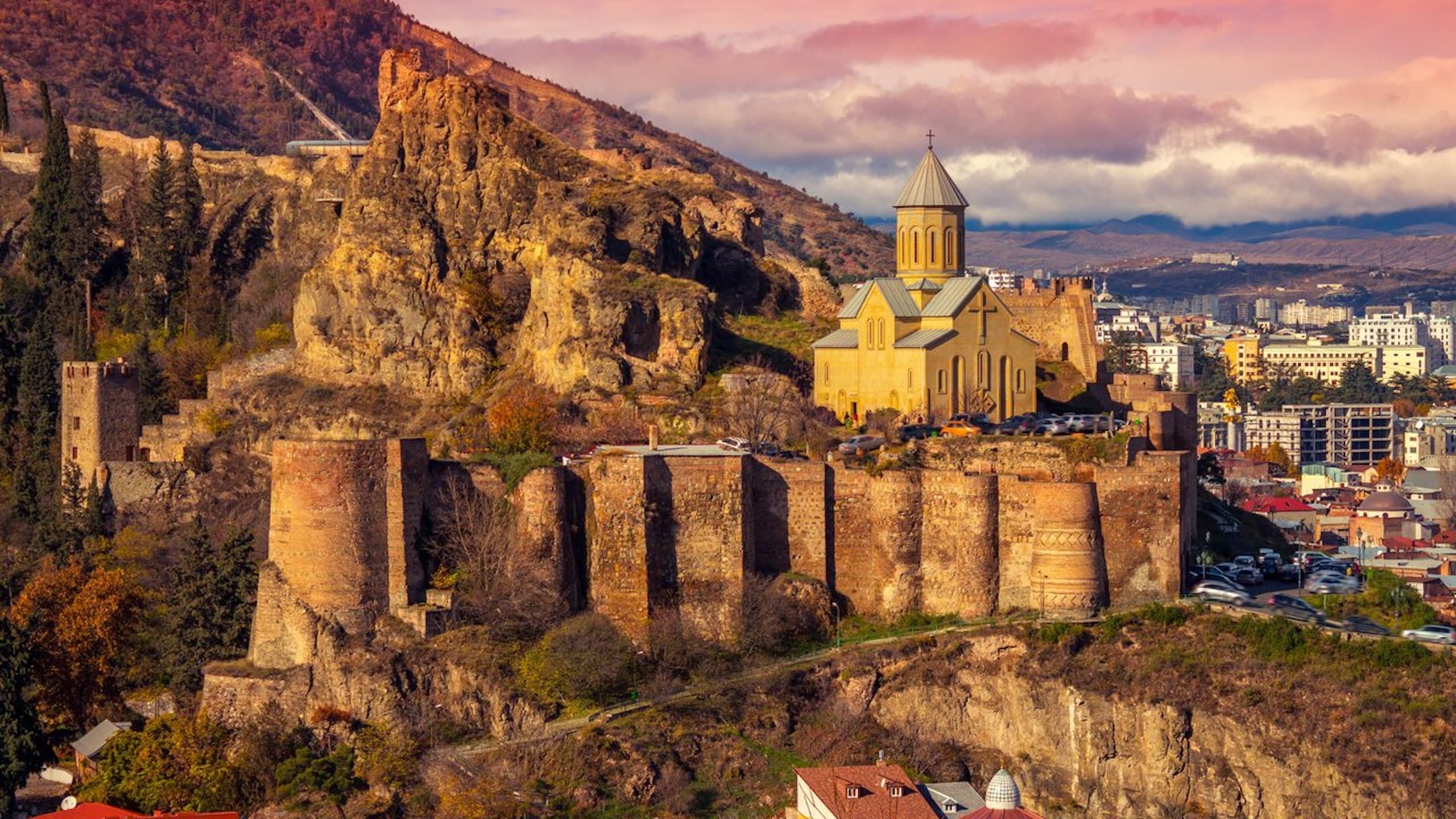 Cheap flights from Turkey to Georgia from £77