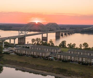 Memphis International