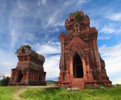 Flights to Qui Nhơn