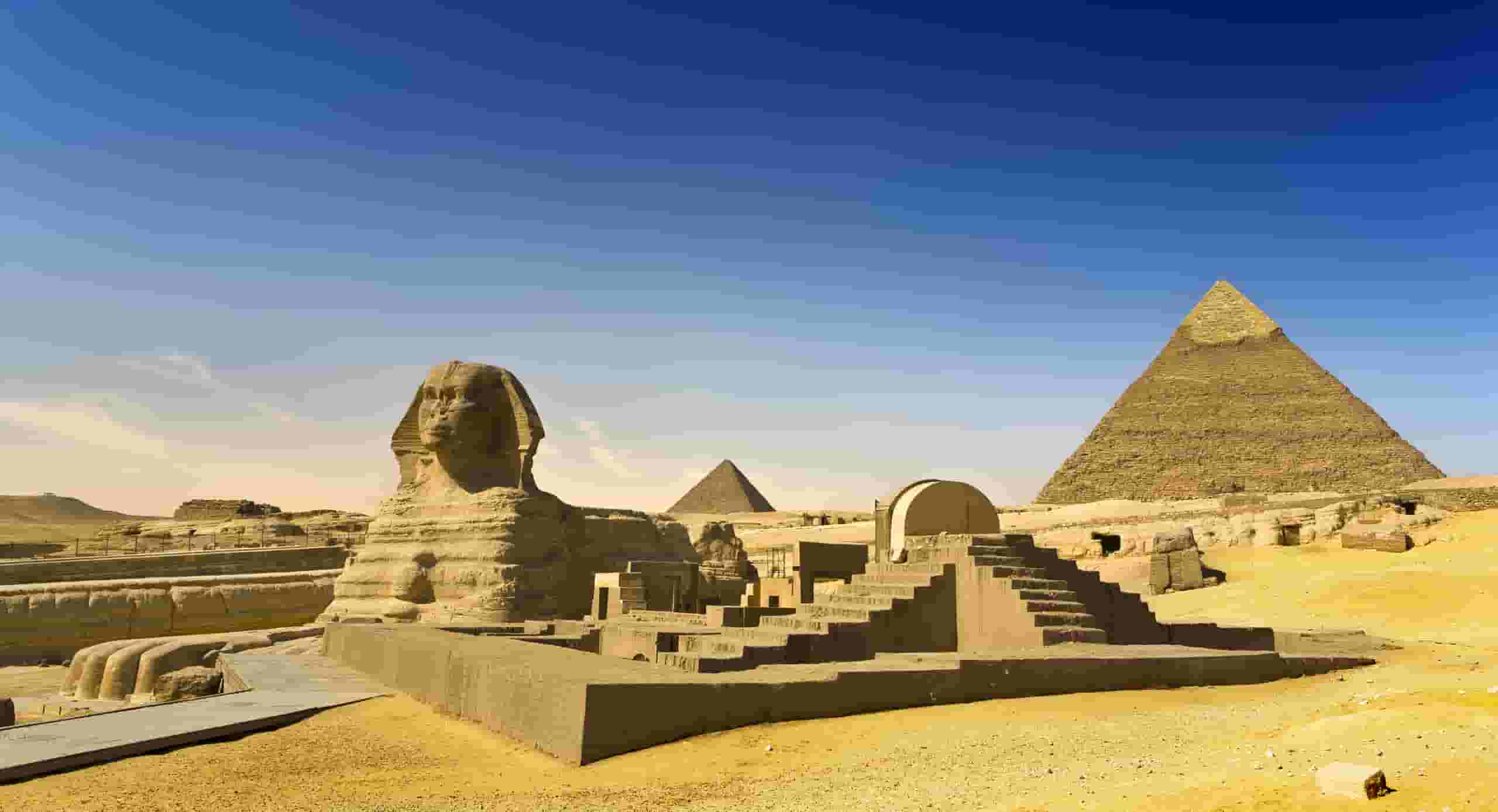 Find cheap flights to Cairo from £518