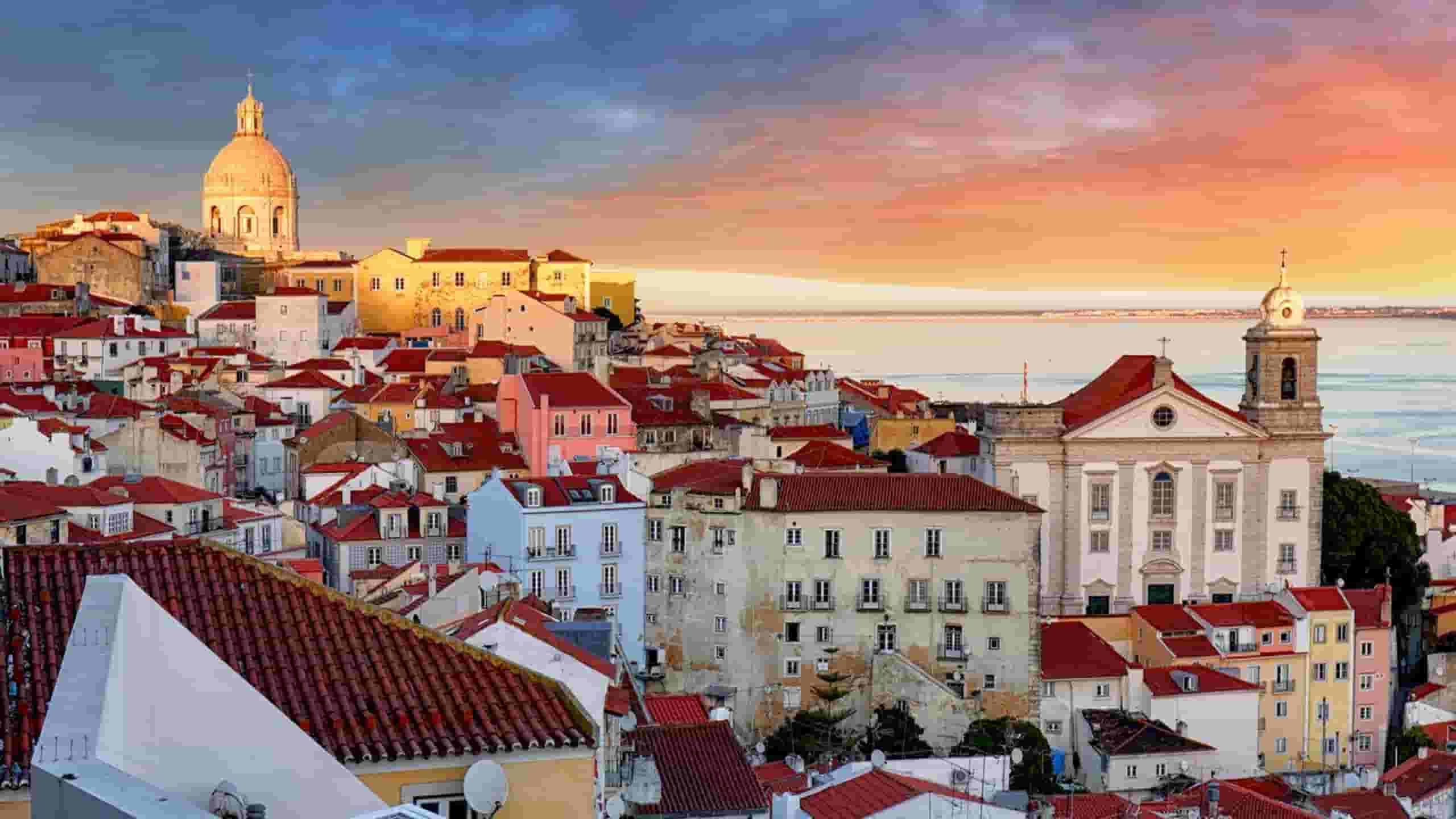 Book flights from Bergen to Portugal