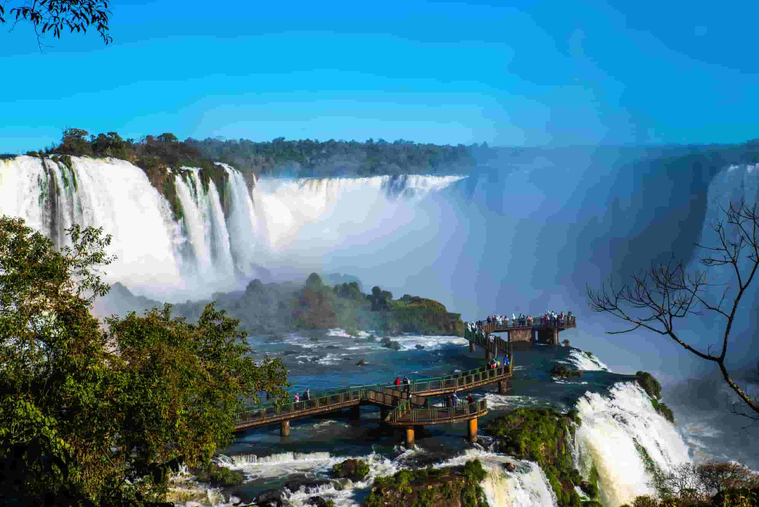 Cheap car rentals in Foz do Iguaçu, Brazil