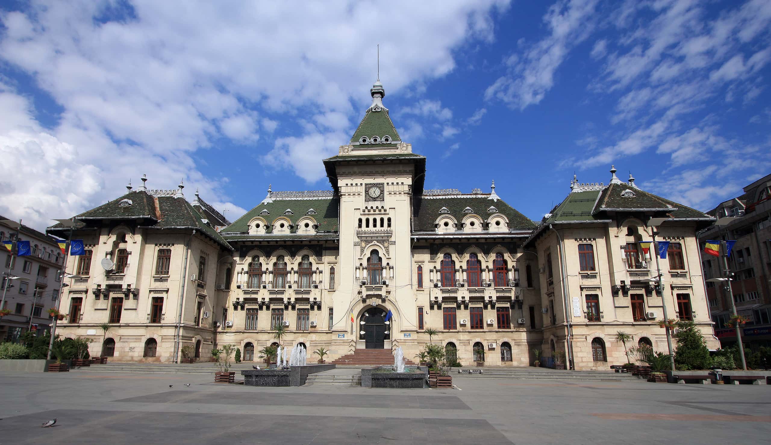 Cheap flights from Milan to Craiova from £14