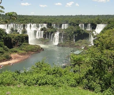 Cataratas del Iguazú International