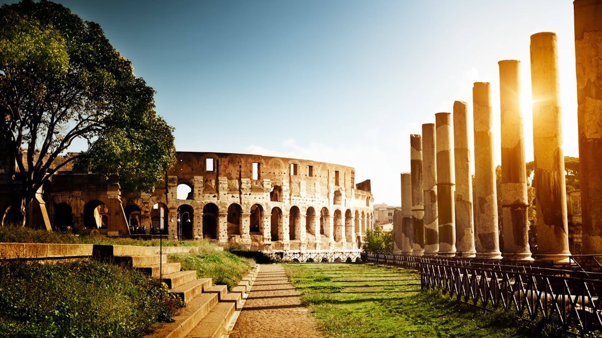 Cheap flights from Sweden to Italy from £92
