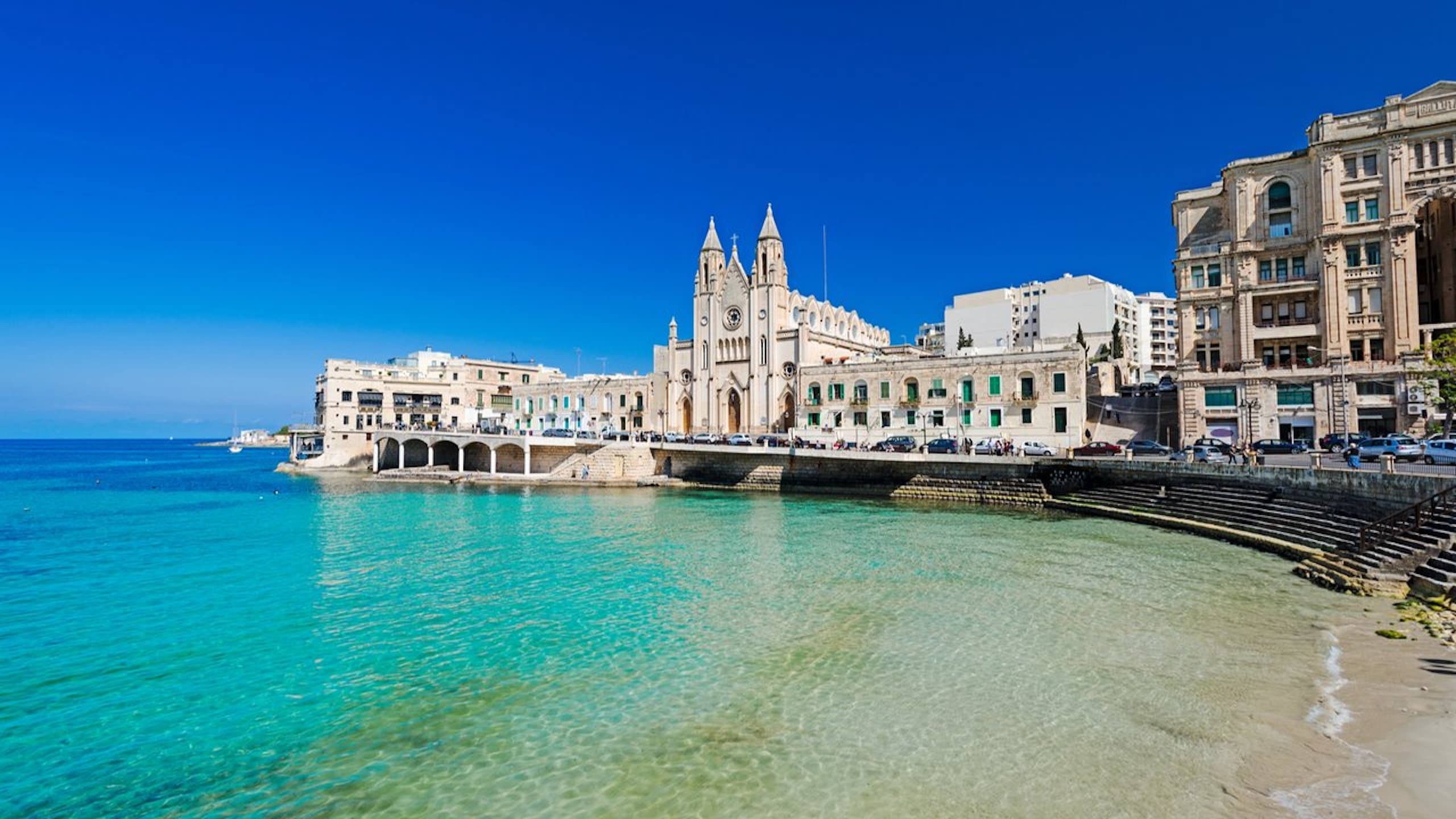 Cheap flights from Albania to Malta from £25