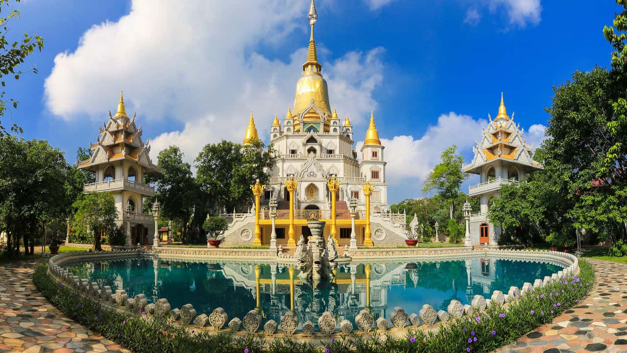 Cheap flights from Kolkata to Ho Chi Minh City from $152