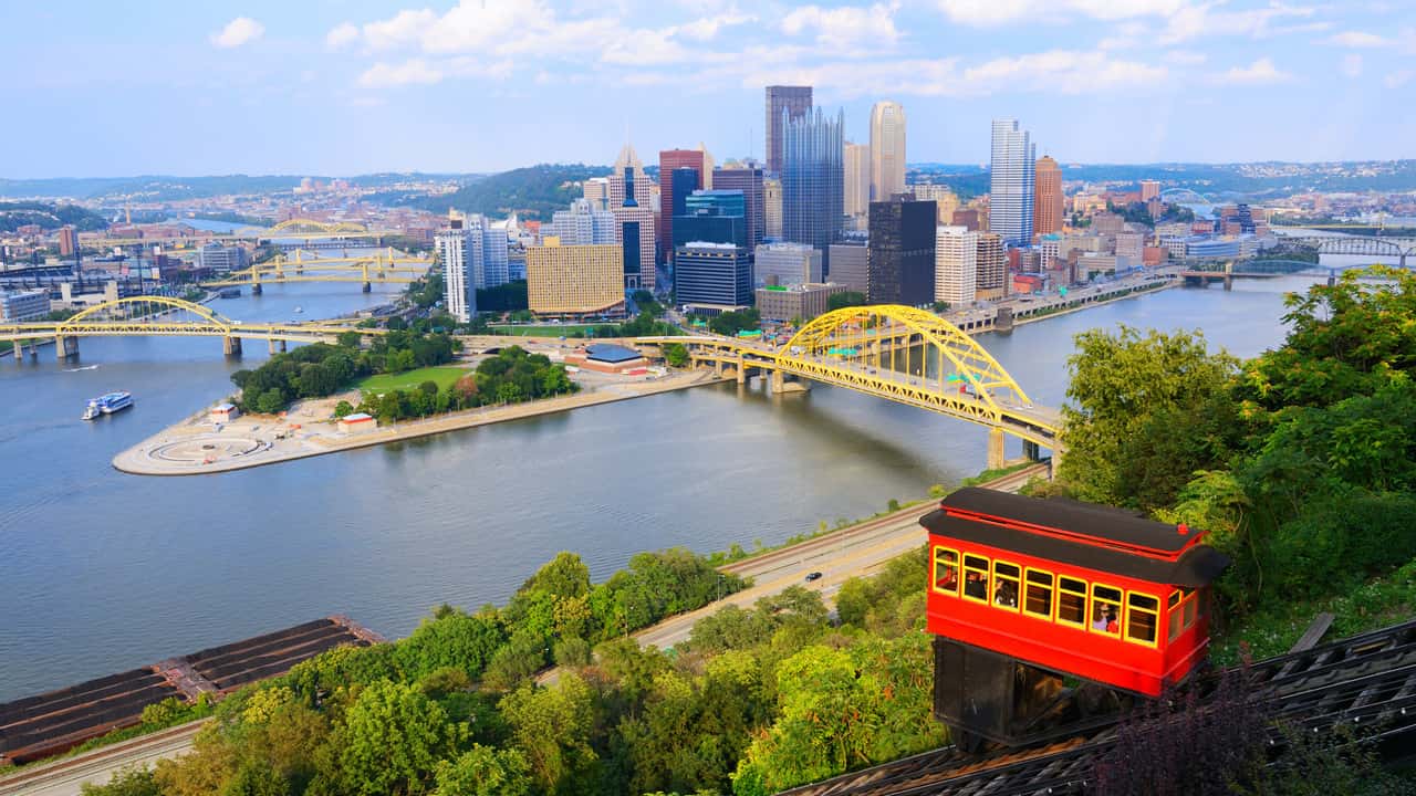 Cheap flights from Savannah to Pittsburgh from £48