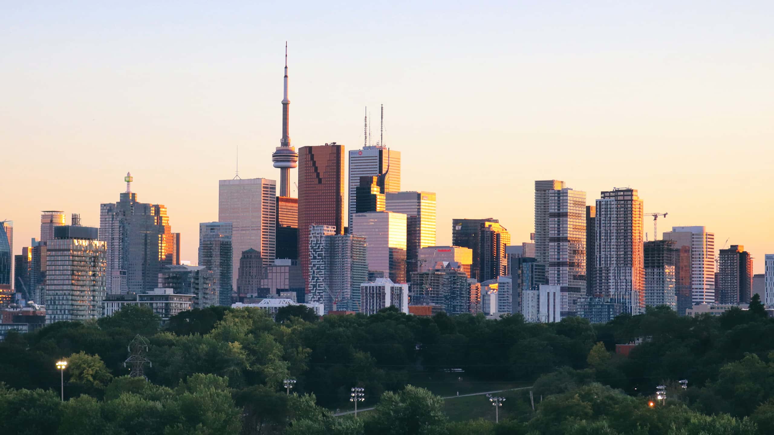 Cheap flights from Montego Bay to Toronto from £182