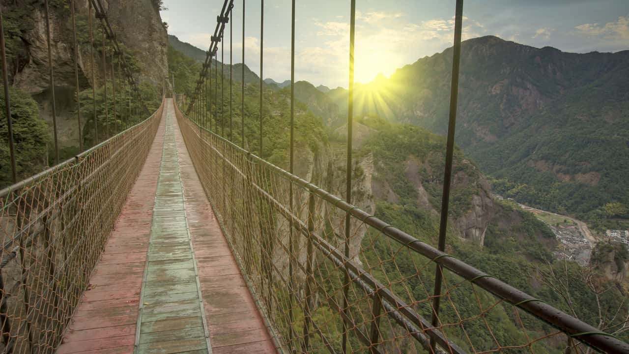 Cheap flights from Shenzhen to Wenzhou from £130