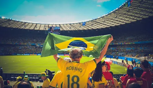 Cómo encontrar vuelos baratos para ir a ver el fútbol en 2026, según las reseñas de Kiwi.com