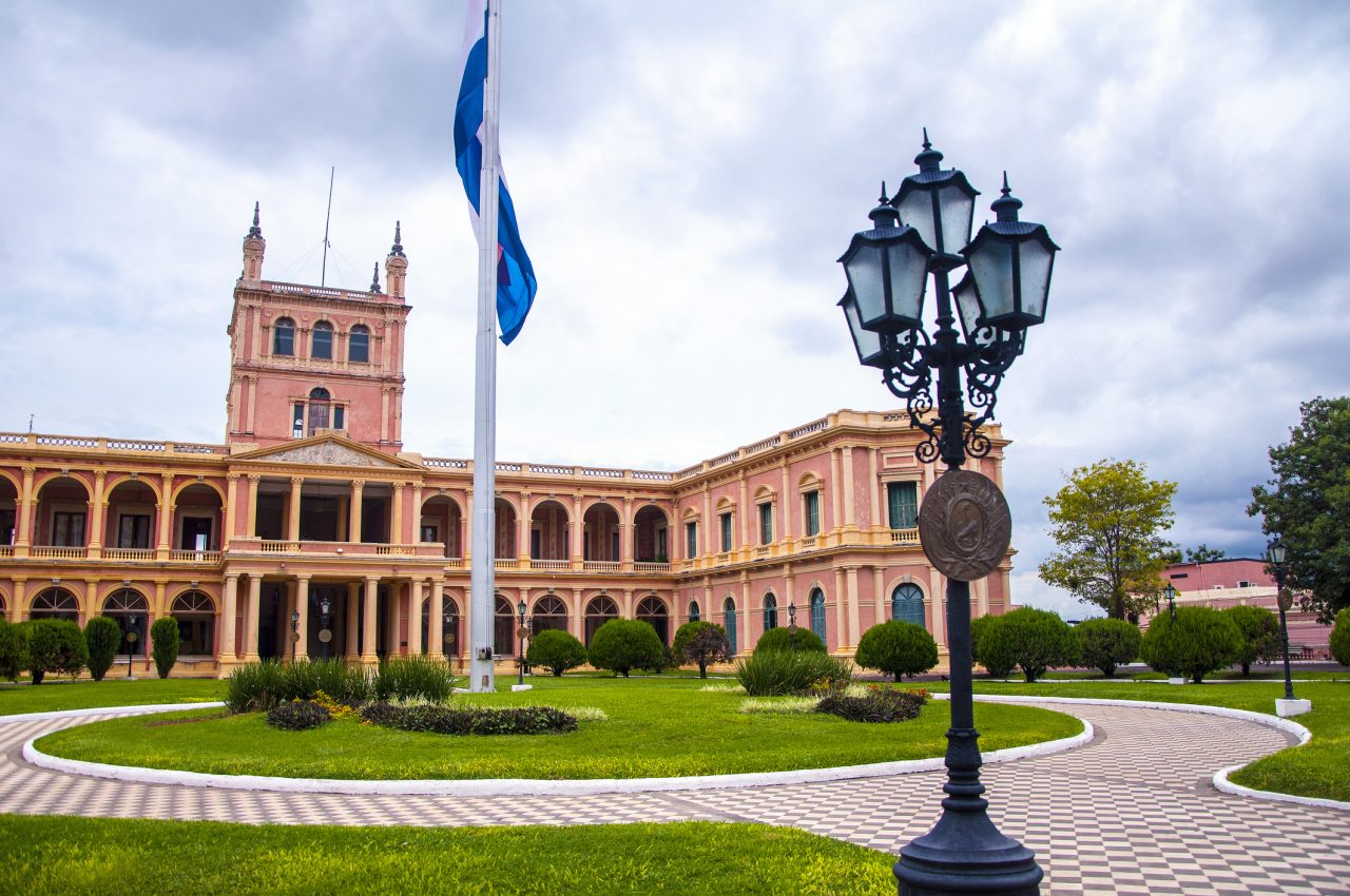 Vista exterior del Palacio de los López (Palacio de Gobierno). Asunción, Paraguay.